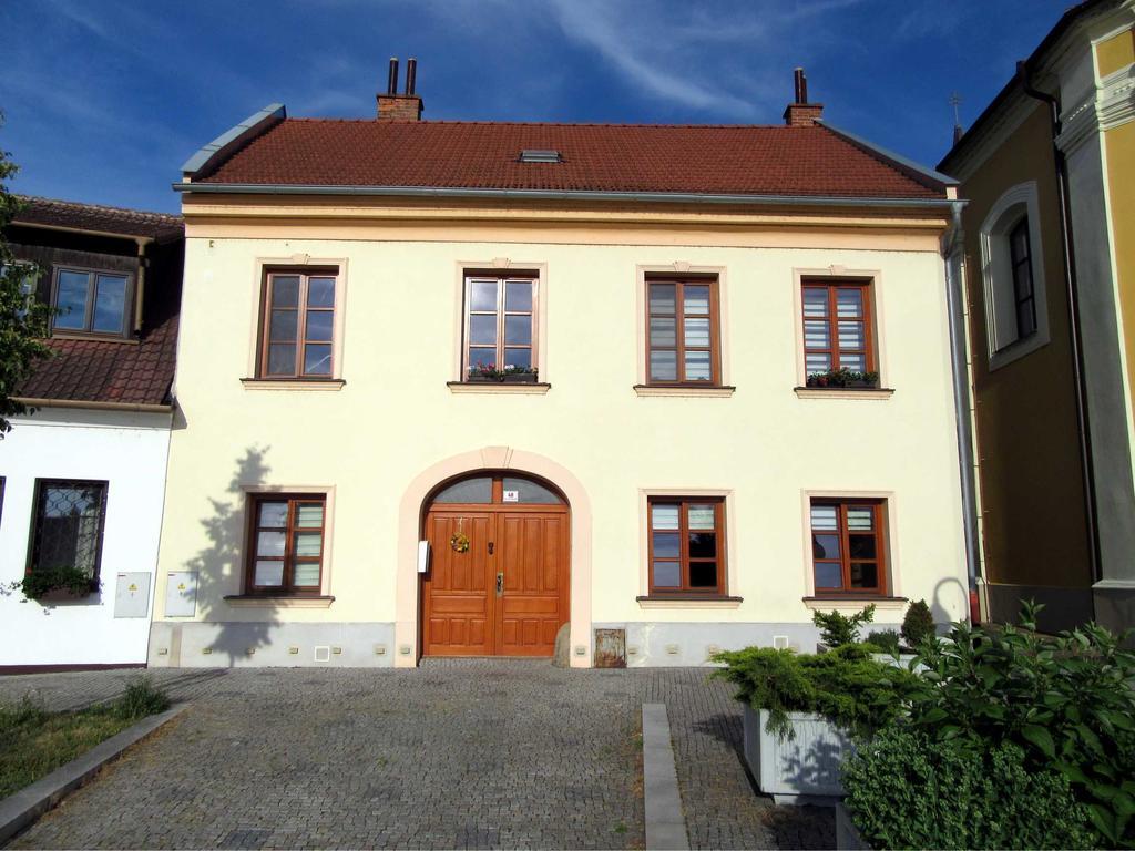 Apartmán U Kostela Veselí nad Moravou Kültér fotó