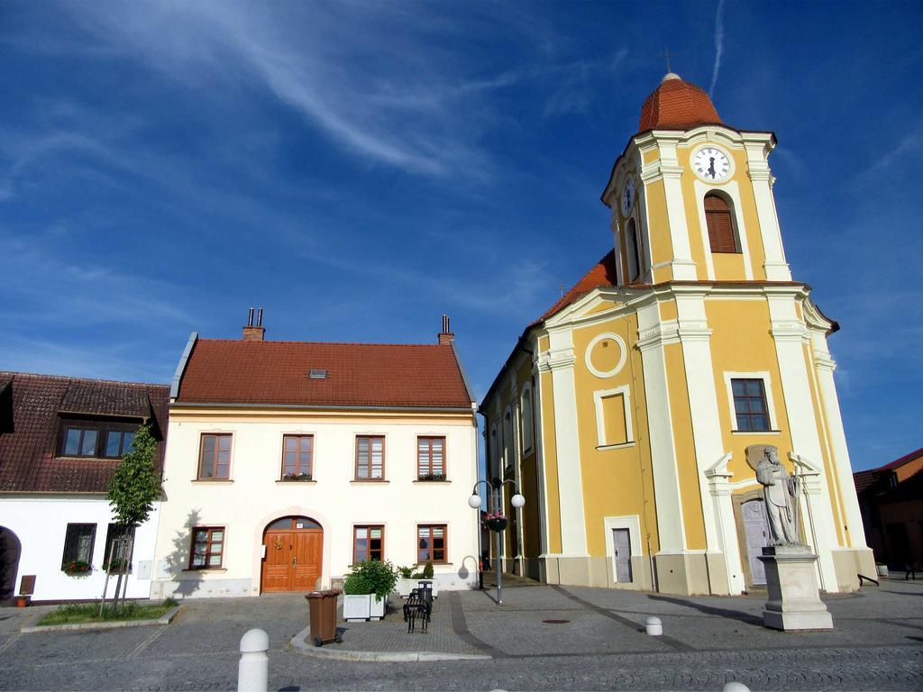 Apartmán U Kostela Veselí nad Moravou Kültér fotó